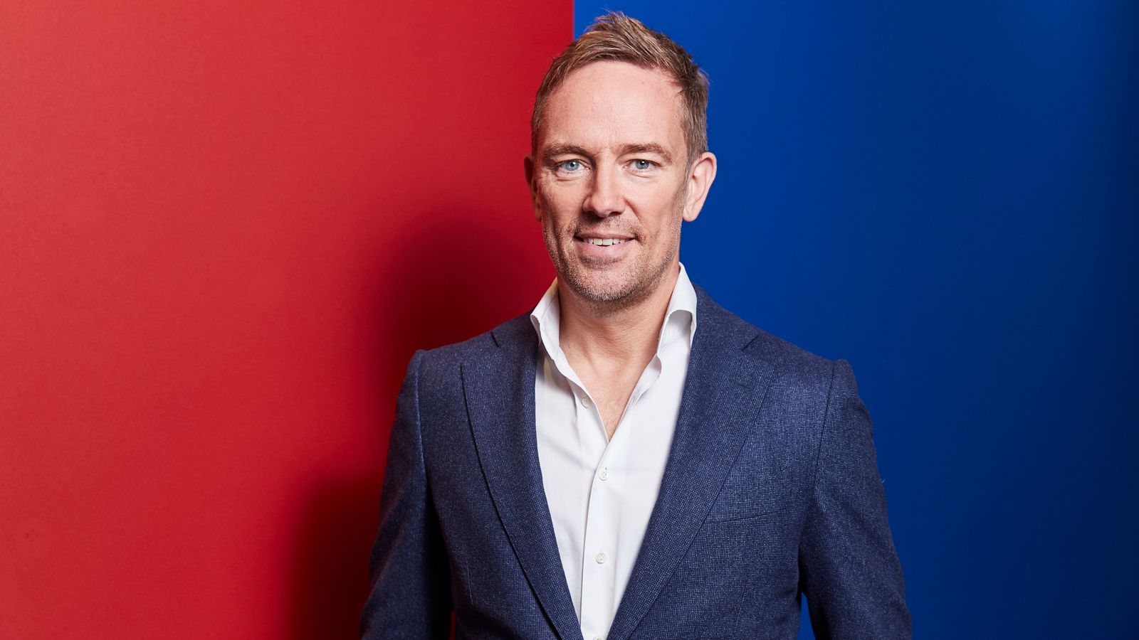 Simon Thomas & Mike Dean Revolutionize Soccer Saturday as New Hosts; Exclusive Insights from Esteemed Former Referee
