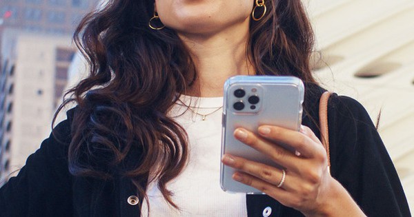 Bí mật khiến iPhone chậm dần mà nhiều người không hay biết!