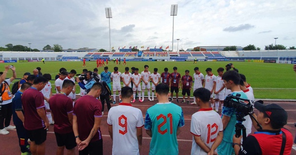 Kỷ niệm đau lòng: U23 Việt Nam tưởng nhớ 3 thành viên HAGL đã hy sinh trong vụ tai nạn kinh hoàng