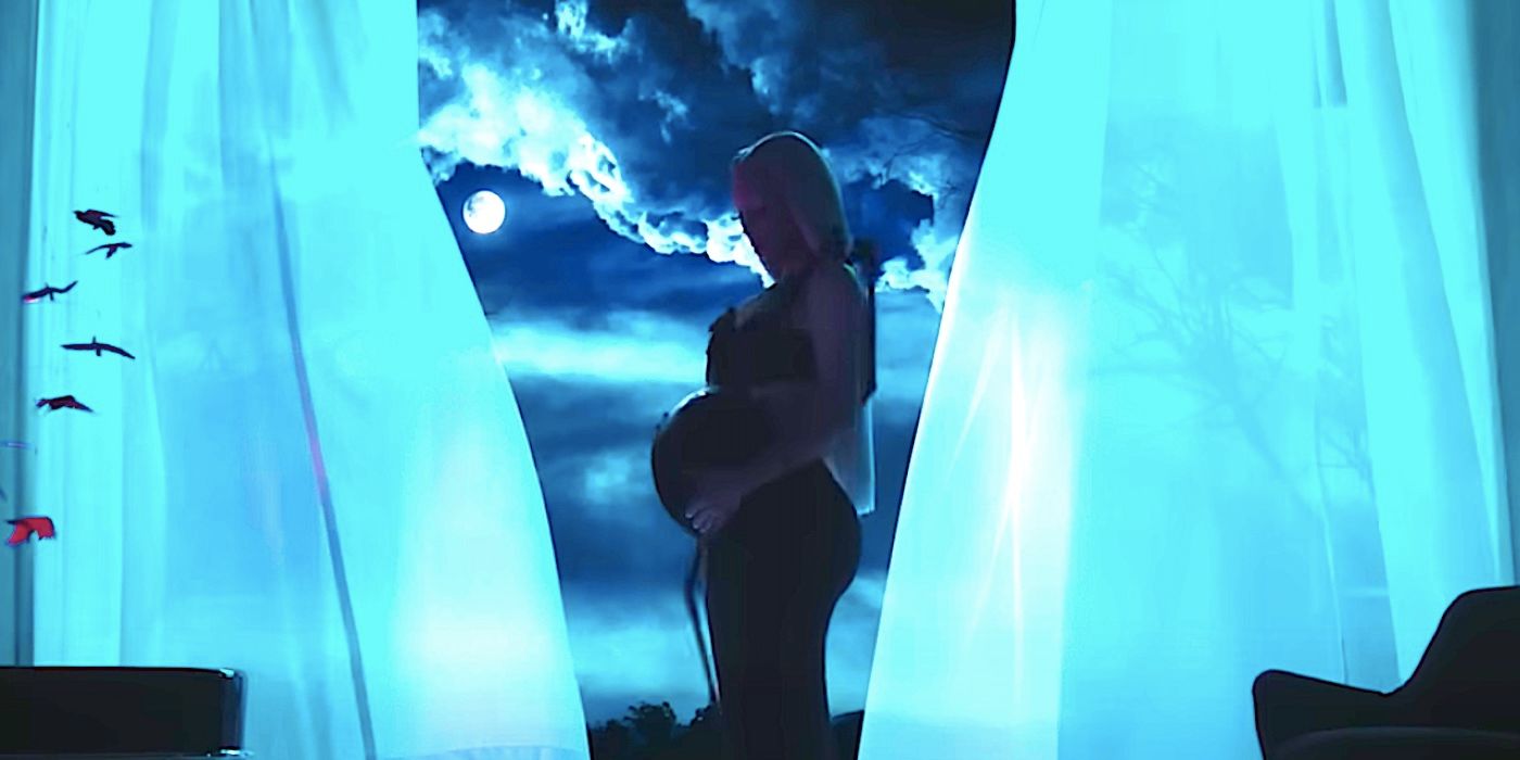 The Bizarre Subplot That American Horror Story Just Can't Quit