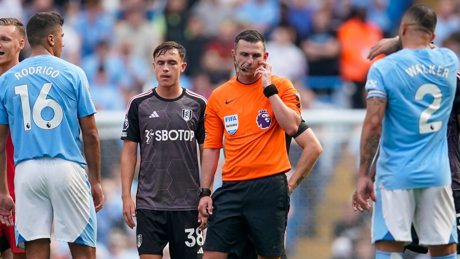 Controversial VAR Decision Mars Manchester City's Dominant 5-1 Victory over Fulham: Marco Silva Demands Accountability